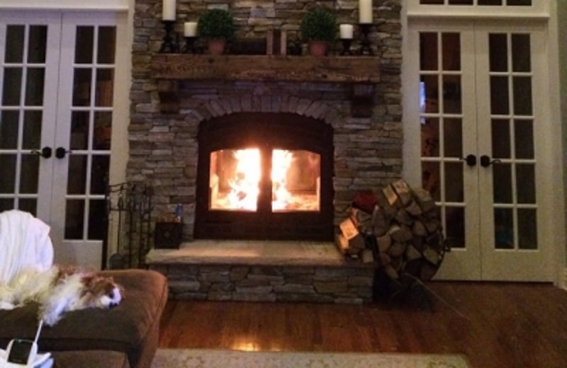 See-Through Wood Fireplaces preview 15